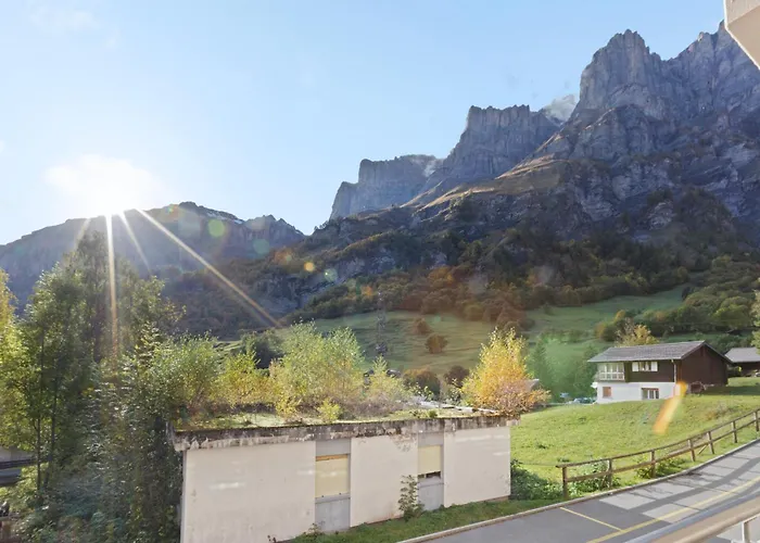 アパート Lumineux Avec Vue Sur Les Montagnes ロイカーバード