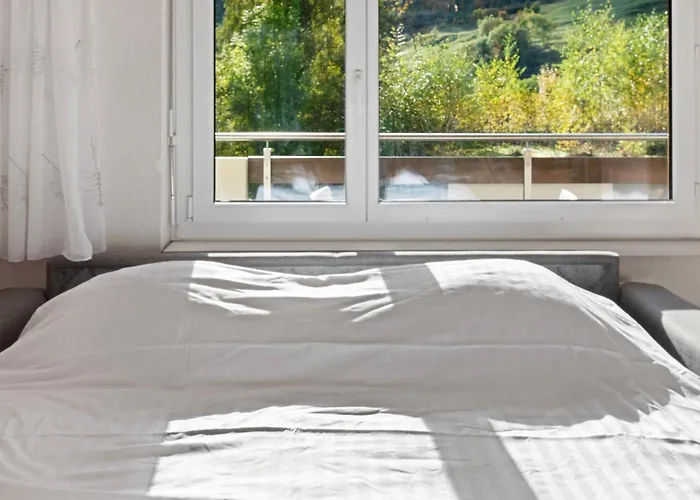 Lumineux Avec Vue Sur Les Montagnes アパート